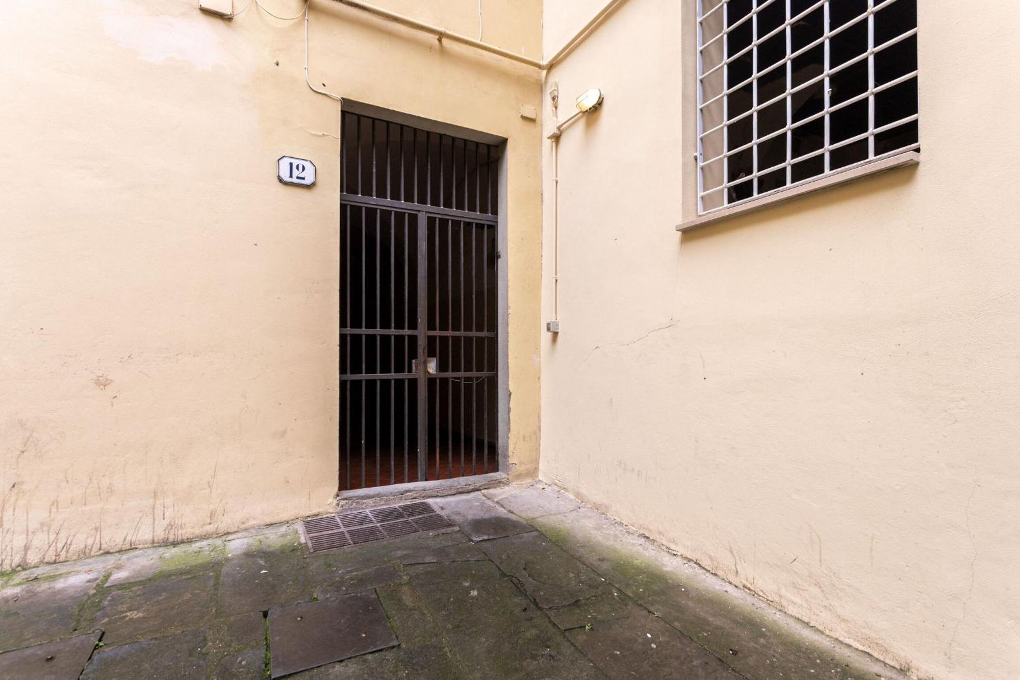 Antonino By Halldis Florence Exterior photo
